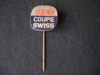 Speldje van Dr. Oetker (Coupe Swiss), Verzamelen, Speldjes, Pins en Buttons, Verzenden, Zo goed als nieuw, Merk, Speldje of Pin