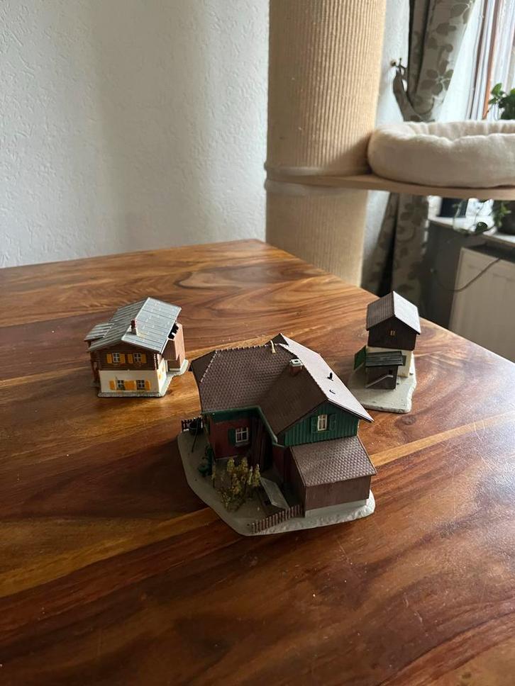 Modelhuisjes - Diverse merken, Hobby en Vrije tijd, Modeltreinen | H0, Gebruikt, Brug, Tunnel of Gebouw, Gelijkstroom of Wisselstroom