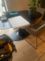 Leolux Columna eettafel, 200 cm of meer, Zo goed als nieuw, Rechthoekig, 50 tot 100 cm