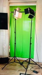 Professionele belichtings set 2x LED 2x statief 200cm, Ophalen of Verzenden, Zo goed als nieuw, Lamp of Flitsset