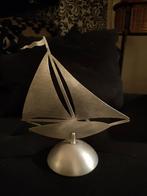 Aluminium zeilboot kunstwerk., Ophalen of Verzenden, Metaal, Minder dan 25 cm