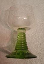 Roemer wijnglas met groene voet, Ophalen of Verzenden, Zo goed als nieuw, Overige typen