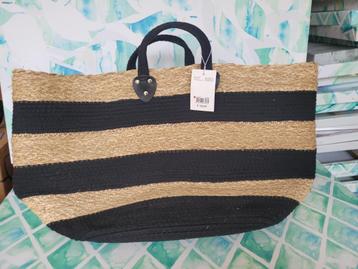 gave tas van stro en touw. Zwart naturel. Van intratuin. beschikbaar voor biedingen