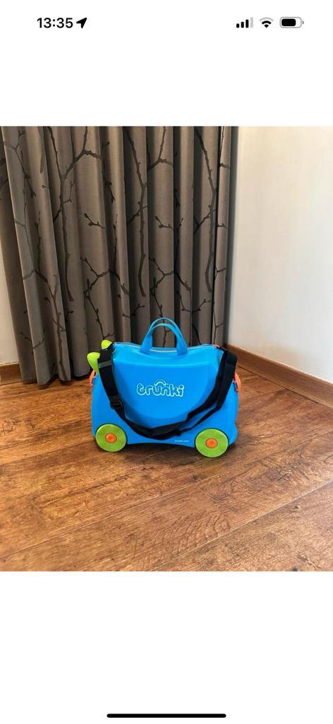 Trunki kinder koffer handbagage 46x30x21cm 3-6 jaar, Sieraden, Tassen en Uiterlijk, Koffers, Gebruikt, Hard kunststof, Minder dan 50 cm
