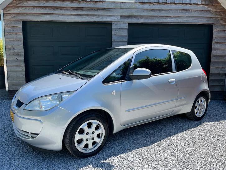 Mitsubishi Colt CZ3 1.3 Invite. Airco. LM-velgen. APK 09-‘26, Auto's, Mitsubishi, Bedrijf, Colt, ABS, Airbags, Airconditioning