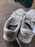 Gymschoenen, Sport en Fitness, Volleybal, Schoenen, Ophalen of Verzenden, Zo goed als nieuw