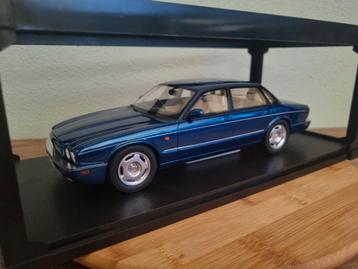 Zeldzaam!! 1 van 100 Cultscale Jaguar XJR X300 Antigua 1:18 beschikbaar voor biedingen