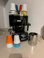 Delonghi ECO311.BK espressomachine, 2 tot 4 kopjes, Zo goed als nieuw, Espresso apparaat, Gemalen koffie