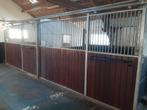 Paarden staldeuren (6x), stalramen (6x), voerbakken (6x), Dieren en Toebehoren, Stalling en Weidegang