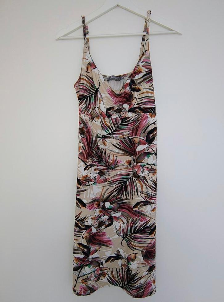 Geisha Zomerjurk Maat 40, Kleding | Dames, Jurken, Zo goed als nieuw, Maat 38/40 (M), Overige kleuren, Knielengte, Ophalen of Verzenden