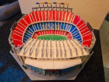 LEGO CREATOR CAMP NOU beschikbaar voor biedingen