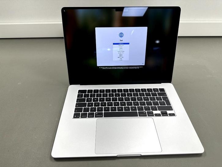 Apple MacBook Air M4 15" 10c CPU 10c GPU 16GB RAM 256GB SSD, Computers en Software, Apple Macbooks, Nieuw, MacBook Air, 15 inch