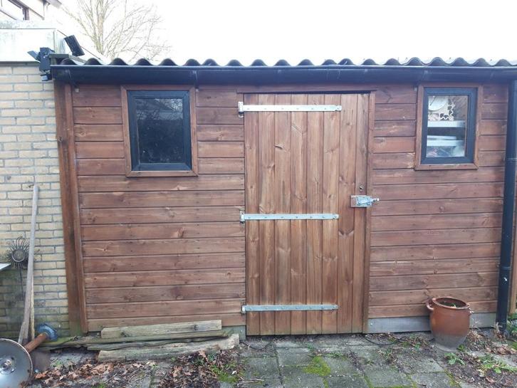 Houten Schuur met Ramen, Tuin en Terras, Tuinhuizen, Zo goed als nieuw, Schuur, Hout, 250 tot 500 cm, 200 tot 400 cm, 2 ramen
