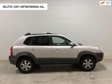 Hyundai Tucson 2.0i Dynamic Airco Trekhaak Cruise beschikbaar voor biedingen
