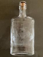 Karaf/fles/flacon met gegraveerd schip - Gustav Adolf, Antiek en Kunst, Antiek | Glas en Kristal, Ophalen of Verzenden