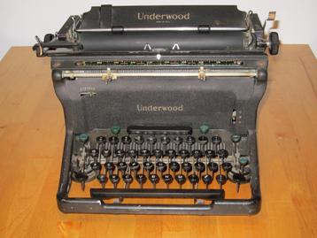 schrijfmachine “Underwood Standart “ van 1946 beschikbaar voor biedingen