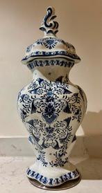 Delfts blauwe vaas met deksel - met barst, Antiek en Kunst, Antiek | Keramiek en Aardewerk, Ophalen