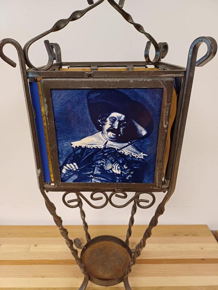 Vintage paraplubak met tegels van Frans Hals, Antiek en Kunst, Antiek | Wandborden en Tegels, Ophalen