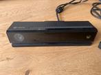 Xbox Kinect met twee games, Spelcomputers en Games, Spelcomputers | Xbox | Accessoires, Ophalen of Verzenden, Zo goed als nieuw