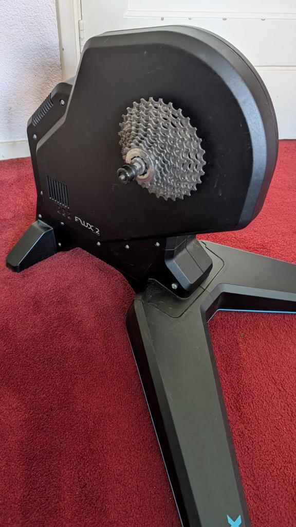 Tacx Flux 2 Smart Fietstrainer, Sport en Fitness, Fitnessmaterialen, Zo goed als nieuw, Overige typen, Benen, Ophalen