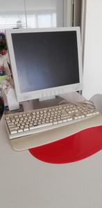 Scherm met toetsenbord en muis, Computers en Software, Ophalen