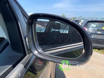 Buitenspiegel rechts van een Volkswagen Golf Plus beschikbaar voor biedingen
