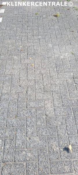 ROOIKORTING 600m2 antraciet keiformaat betonklinkers bkk bss, Tuin en Terras, Tegels en Klinkers, Gebruikt, Klinkers, Beton, 10 m² of meer
