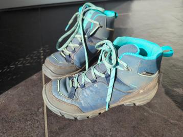 Quechua Wandelschoenen Maat 35 beschikbaar voor biedingen