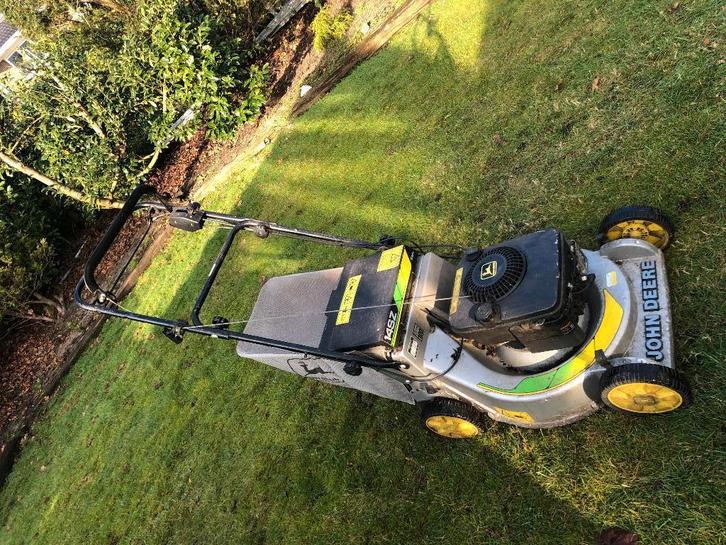 John Deere motor grasmaaier, Tuin en Terras, Grasmaaiers, Gebruikt, 50 cm of meer, Cirkelmaaier, Opvangzak, Opvangbak, Versnellingen