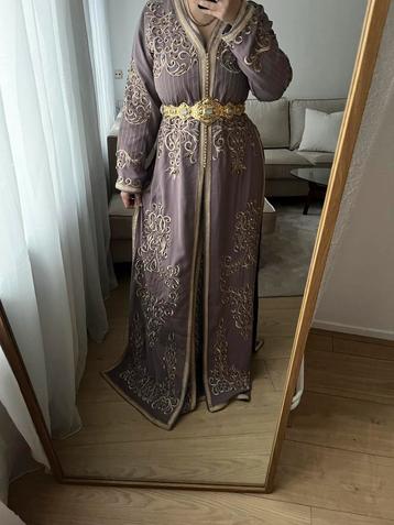 Traditionele Marokkaanse takchita beschikbaar voor biedingen