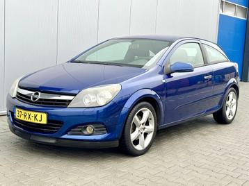 Opel Astra GTC 1.8 Executive | NL auto | Airco | Nette auto! beschikbaar voor biedingen