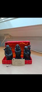 Zwarte beeldjes, zie foto's en kaartje., Ophalen