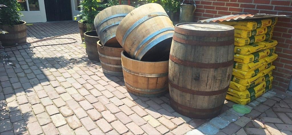 Wijnvaten bloembak whiskyvat, Tuin en Terras, Bloembakken en Plantenbakken, Hout, Rond, Ophalen of Verzenden