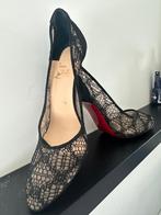 Louboutin heels lace black mt 40, Kleding | Dames, Christian Louboutin, Zo goed als nieuw, Zwart, Pumps