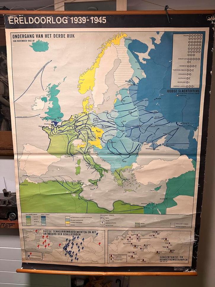 Wandkaart Wereldoorlog 1939-1945, Antiek en Kunst, Antiek | Schoolplaten, Geschiedenis, Ophalen of Verzenden