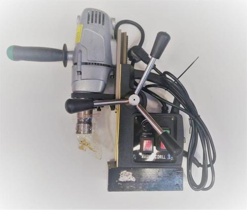 Magneetboormachine 230 volt nieuw, Doe-het-zelf en Verbouw, Gereedschap | Boormachines, Nieuw, Boormachine, 600 watt of meer, Ophalen of Verzenden
