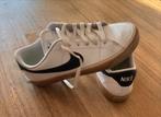 Nike Court Legacy - Maat 38.5 - Weinig Gedragen, Ophalen of Verzenden, Zo goed als nieuw, Wit, Sportschoenen