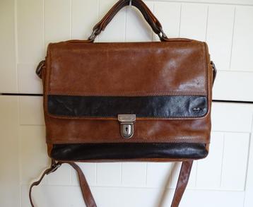 Berba Sportif Cognac klassieke leren schoudertas crossbody  beschikbaar voor biedingen