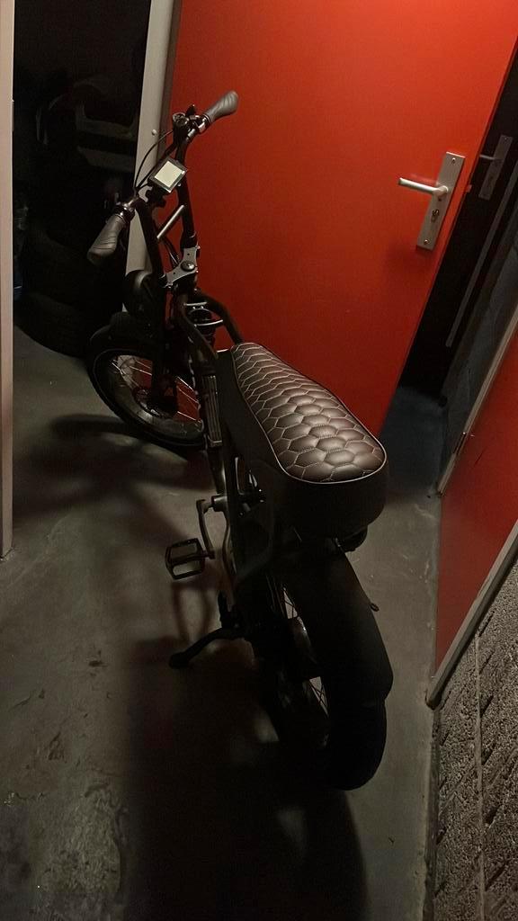 Knaap ams 2024, Fietsen en Brommers, Elektrische fietsen, Zo goed als nieuw, Overige merken, 59 cm of meer, 50 km per accu of meer