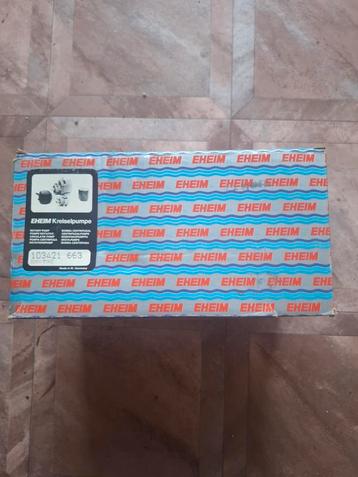 5 stuks Eheim aquarium circulatie pompen beschikbaar voor biedingen