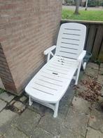 Ligbed wit tuinstoel, Ophalen, Gebruikt, Kunststof, Verstelbaar