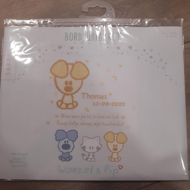 Nieuw Pip Borduurpakket met Naam & Datum, Hobby en Vrije tijd, Borduren en Borduurmachines, Nieuw, Borduurpakket, Ophalen of Verzenden
