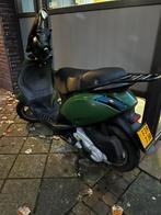 Scoeter Piaggio, Fietsen en Brommers, Ophalen, Gebruikt, Zip, Benzine