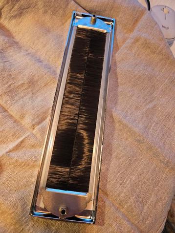 Zware RVS tochtklep/tochtafsluiter - nw, ongebruikt beschikbaar voor biedingen