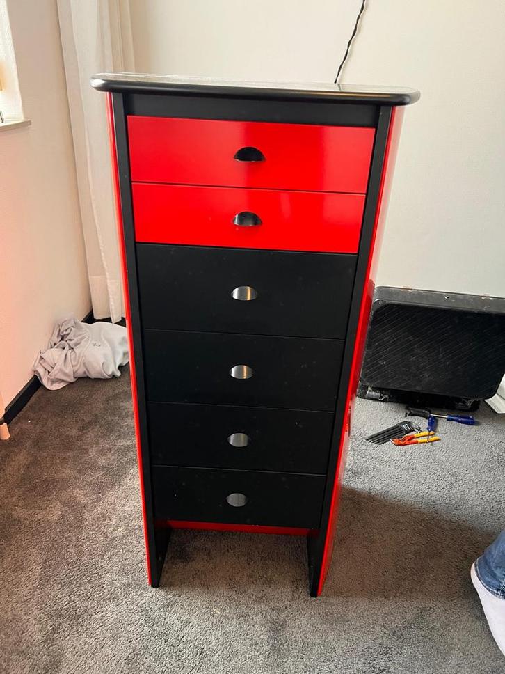 Kast met lades - Rood & Zwart, Huis en Inrichting, Kasten | Dressoirs, Gebruikt, Minder dan 50 cm, 25 tot 50 cm, Met lade(s), Kunststof