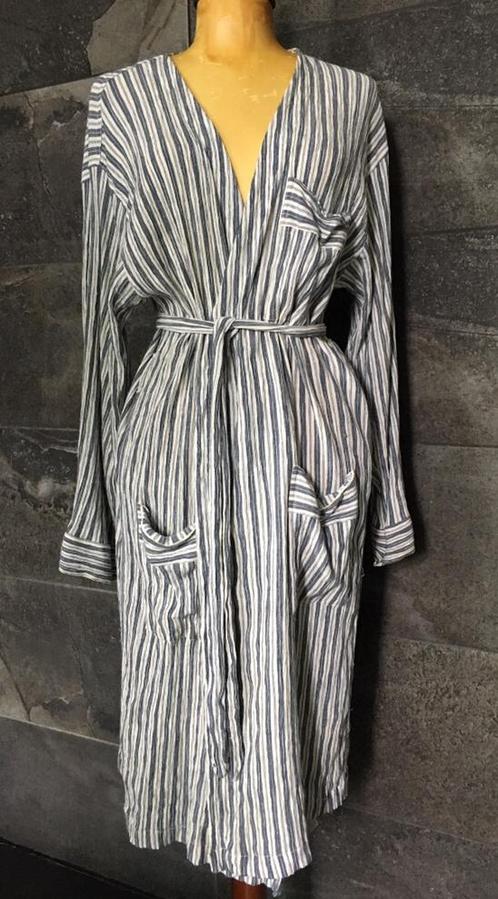 badjas van Pierre Cardin design Paris gestreepte, Kleding | Dames, Pyjama's, Zo goed als nieuw, Maat 38/40 (M), Ophalen of Verzenden