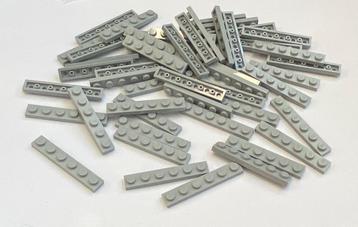 Partij 50x nieuwe 1x6 Lego plaatjes in diverse kleuren beschikbaar voor biedingen