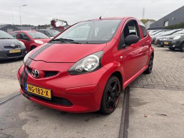 Toyota Aygo 1.0-12V INRUIlKOOPJE!VASTE PRIJS! beschikbaar voor biedingen