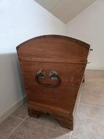 Oude, zware dekenkist, Ophalen