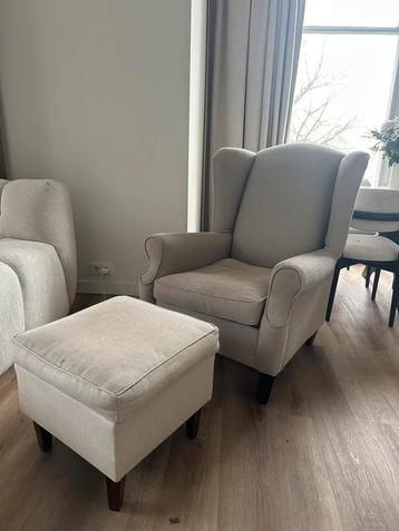 Crème fauteuil met voetenbank - nette staat
